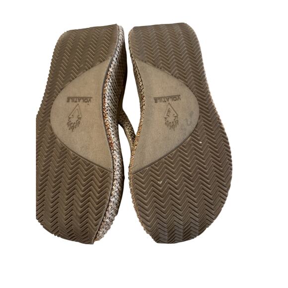 Womens Volatile Island Platform Wedge Flip-Flop Sandals Natural Color Tan Sz 9 - Picture 3 of 11